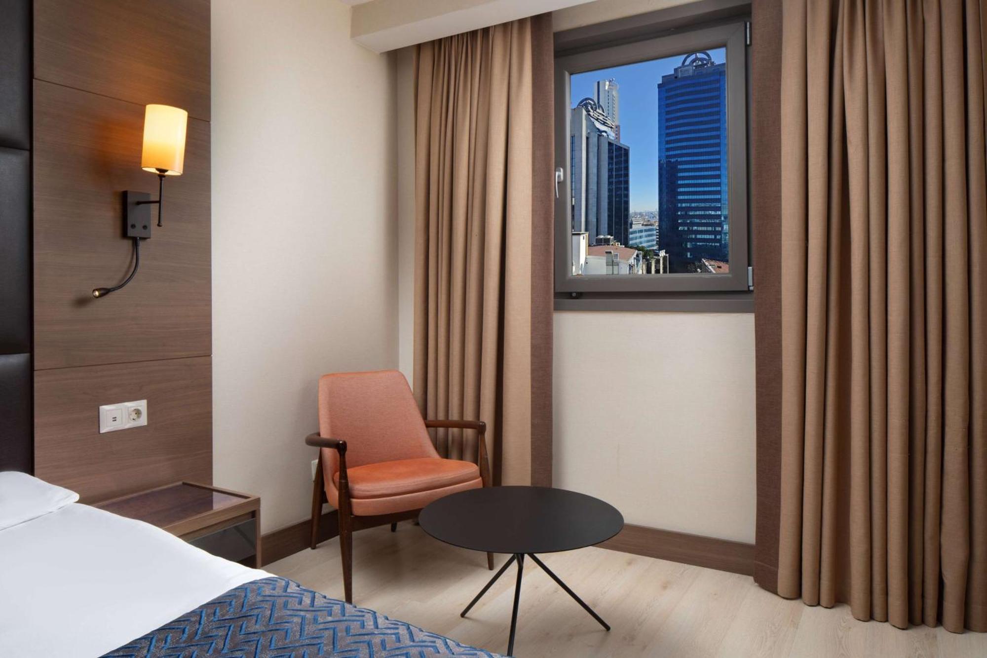 Tryp By Wyndham Istanbul Sisli Hotel מראה חיצוני תמונה