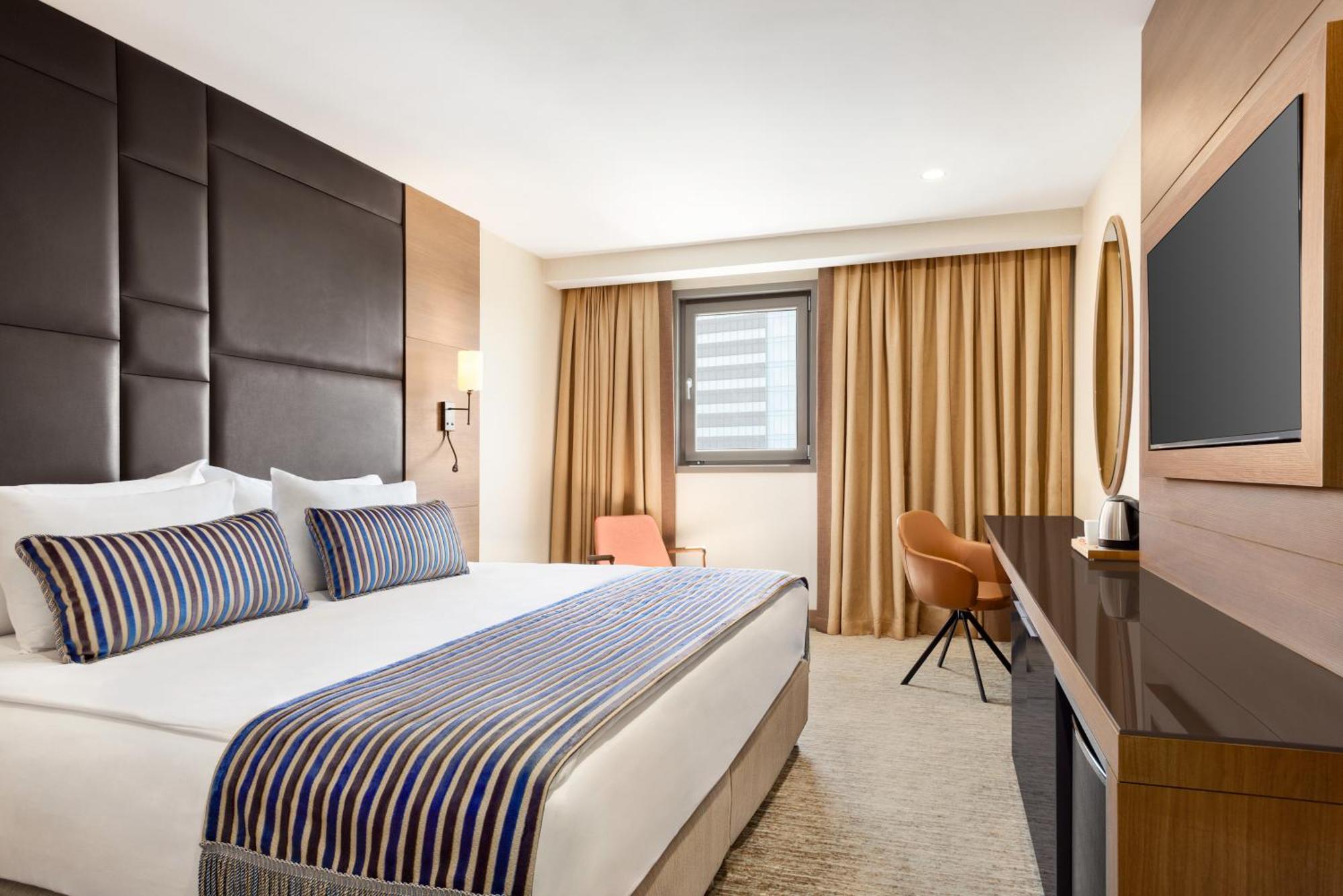 Tryp By Wyndham Istanbul Sisli Hotel מראה חיצוני תמונה